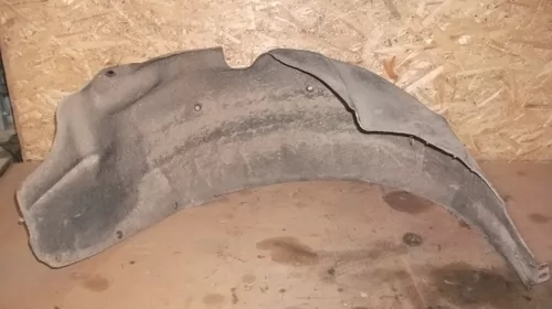 Carenaj Spate Stanga pentru BMW Seria 3 E90 ,  E91, cod 7143851 [1]