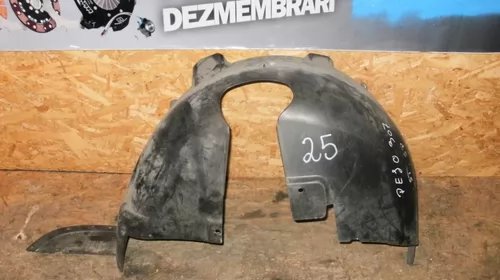 Bandouri si ornamente exterioare - Carenaj Spate Stanga pentru Peugeot 307 , cod 9634077680