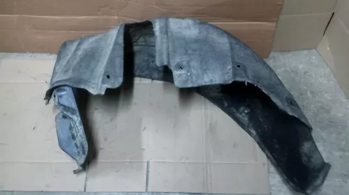Bandouri si ornamente exterioare - Carenaj Spate Stanga pentru Toyota Auris E150, cod 52592-12100