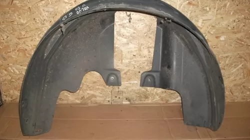 Carenaj Spate Stanga pentru Volvo V50 , cod 30678139 [1]