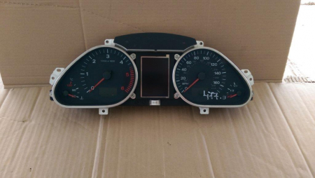 Electrica si electronica auto - Ceasuri de bord pentru Audi A6 C6, cod 4F0920981F