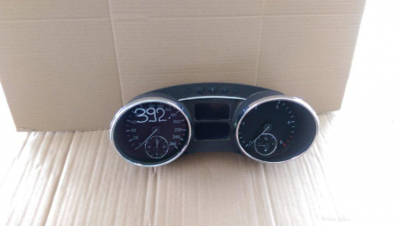 Ceas Bord - Ceasuri de bord pentru Mercedes R-Class W251, cod A2514401211   ,   A2C53240801