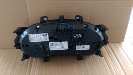 Ceasuri de bord pentru Volkswagen Passat B8, cod 3G0920751F [2]