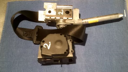 Alte accesorii de interior - Centura de siguranta Spate Stanga pentru BMW Seria 7 E65, cod 33018544
