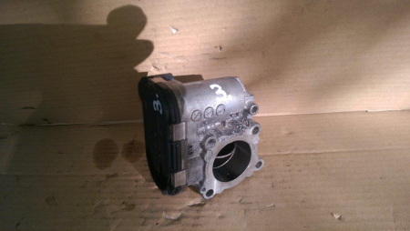 Clapeta acceleratie pentru Renault Trafic II, motorizare 2.0 diesel, cod 820033081   ,   H8200330812   ,   0281002681 [2]