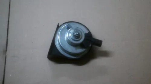 Claxon pentru BMW Seria 3 E90, cod 0055306 [1]