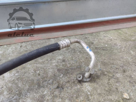 Conducta aer conditionat Toyota Prius 2 1.5 hibrid an 2003-2009, cod 88703-47030 [1]