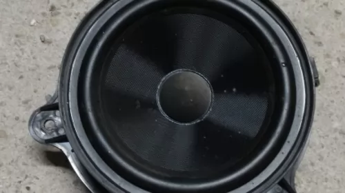 Car audio - Difuzor usa Renault Laguna 3 an 2007-2015