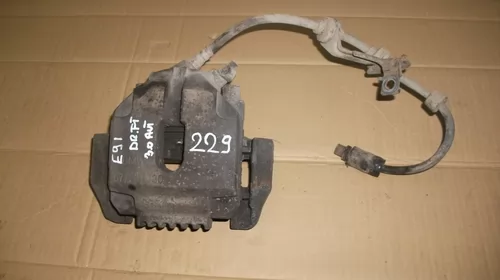 Alte piese de directie - Etrier Fata Dreapta pentru BMW Seria 3 E90, motorizare 3.0 Diesel