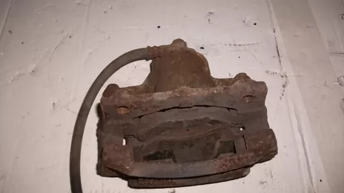 Etrier Fata Stanga pentru Toyota Aygo AB10, motorizare 1.4 Diesel [1]