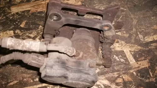 Etrier Spate Dreapta pentru Audi A4B8 , motorizare 2.0 Diesel [1]