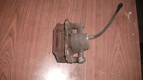 Etrier Spate Dreapta pentru Toyota Avensis T250, motorizare 2.0 Diesel [1]