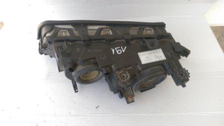 Far dreapta BMW Seria 3 E46, nonfacelift, cu ornament far, an 1998-2001 [2]