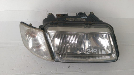 Faruri - Far dreapta Audi A3 8L (8L1), cu semnalizare, 96303600, an 1996-2003