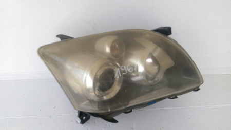 Faruri - Far dreapta cu lupa Toyota Avensis T25, an 2003-2008