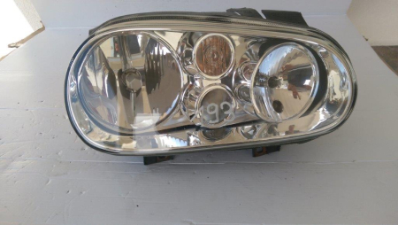 Far dreapta VW Golf 4, an 1997-2007 [1]