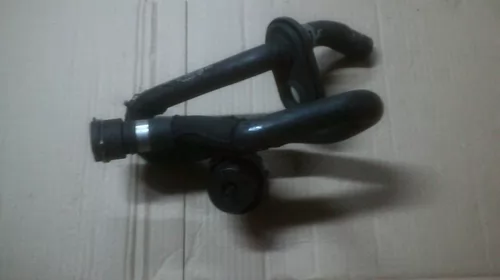 Furtun apa pentru Audi A4B8 , motorizare 2.0 Diesel, cod 8K1819376D / 1J0819809 [1]