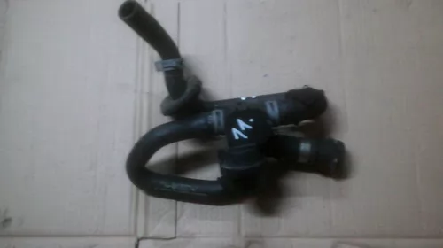 Motoare si anexe - Furtun apa pentru Audi A4B8 , motorizare 2.0 Diesel, cod 8K1819376D / 1J0819809