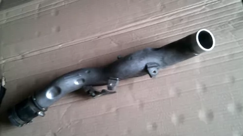 Furtun intercooler pentru Toyota Auris E150, motorizare 2.0 Diesel [1]