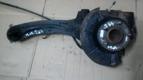 Directie si suspensie - Fuzeta Spate Dreapta pentru Mazda 5 CR, motorizare 2.0 Diesel, cod C23628200