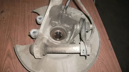 Fuzeta Spate Stanga pentru BMW Seria 7 E65, motorizare 3.0 Diesel [1]