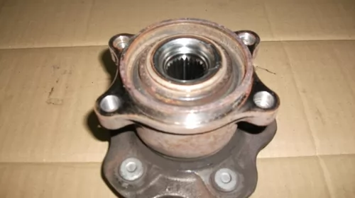 Fuzeta Spate Stanga / Dreapta 4x4 pentru Nissan Qashqai J10, motorizare 2.0 Diesel, cod Rulment fuzeta [1]