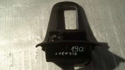 Grila aerisire  Fata Centrala pentru Toyota Avensis T250, cod 74110-05021 [1]