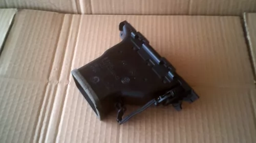 Grila aerisire  Fata Dreapta pentru BMW Seria 3 E90, cod 9123298-02 [1]