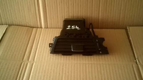 Plansa de bord si accesorii - Grila aerisire  Fata Dreapta pentru BMW Seria 3 E90, cod 9123298-02