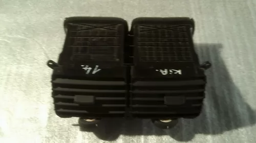 Plansa de bord si accesorii - Grila aerisire  Fata pentru Kia Sportage JE/KM, cod KM84810A