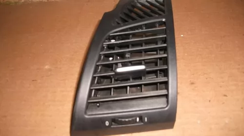 Plansa de bord si accesorii - Grila aerisire  Fata Stanga pentru BMW Seria 1 E87, cod 7059187