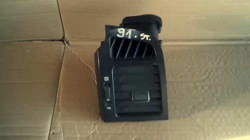 Plansa de bord si accesorii - Grila aerisire  Fata Stanga pentru Chevrolet Captiva 1