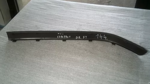 Grila Fata Dreapta pentru BMW Seria 3 E46, cod 51118252792 [1]
