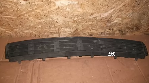 Elemente de caroserie - Grila Fata pentru Audi A4B5 , cod 8D0807683AA