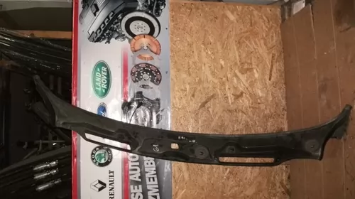 Grila - Grila Fata pentru BMW Seria 1 E87, cod 15677210