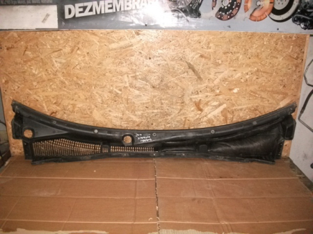 Grila ornament stergatoare parbriz fata Subaru Outback 4 , an 2005-2009 [3]