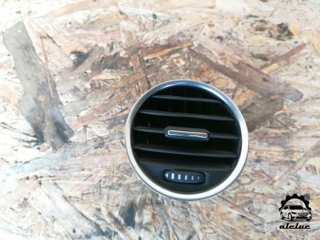 Plansa de bord si accesorii - Grila ventilatie Seat Exeo an 2008-2013, cod 3R0820951