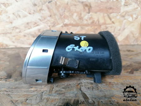 Grila ventilatie stanga Seat Exeo an 2008-2013, cod 3R0820901 [1]