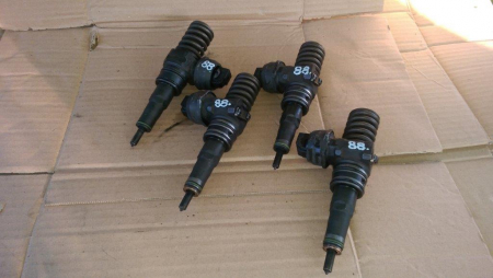 Injectie - Injector pentru Audi A4 B6, motorizare 1.9 diesel, cod 038130073AR