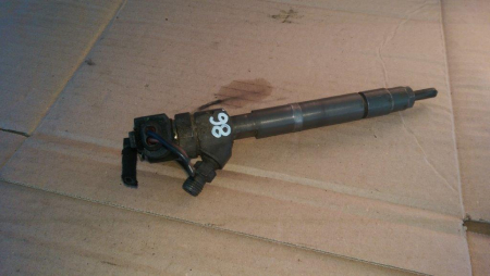Injector pentru Mercedes Sprinter , motorizare 2.2 diesel, cod A6110700587   ,   0445110012 [1]