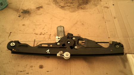 Climatizare - Macara electrica cu motoras usa spate dreapta BMW Seria 5 E60 E61, an 2003-2010 cod 6922320, 7075674, 7034388