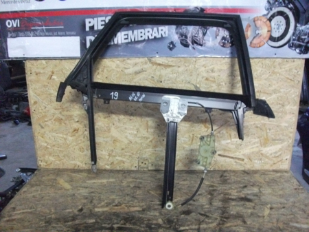 Macara electrica geam spate dreapta cu rama Audi A6 4F C6, break / combi, cod 4F0868382C, an 2005-2011 [1]
