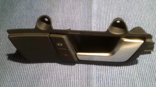 Alte accesorii de interior - Maner usa Fata Dreapta pentru Audi A4B7 , cod 8E2837020F