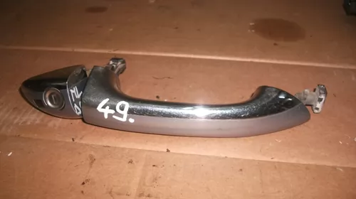 Bandouri si ornamente exterioare - Maner usa Fata Dreapta pentru Mercedes M-class W164, cod A1647600670