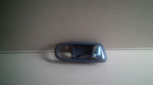 Alte accesorii de interior - Maner usa Fata/Spate Dreapta pentru Volkswagen Sharan 7M, cod 7M3837114D