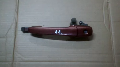 Bandouri si ornamente exterioare - Maner usa Fata Stanga pentru Mazda 5 CR