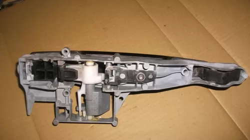 Bandouri si ornamente exterioare - Maner usa Spate Dreapta pentru Citroen C5 III cod 9680168580