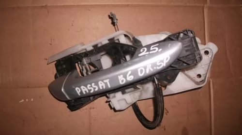 Maner usa Spate Dreapta pentru Volkswagen Passat B6, cod 3C0837886E [1]
