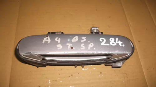 Maner usa Spate Stanga pentru Audi A6C5 , cod 4B1837885