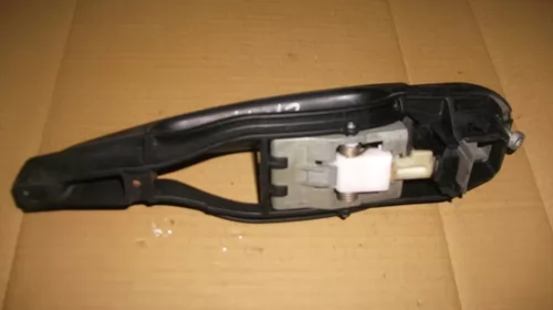 Maner usa Spate Stanga pentru BMW Seria 3 E46, cod 8216121 [1]
